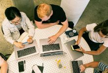 how-public-relations-complements-digital-marketing-in-building-brand-credibility